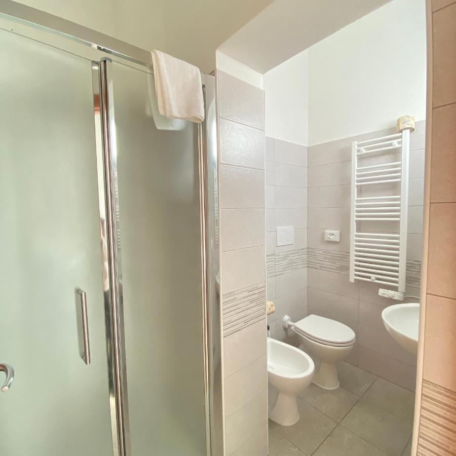 Hotel Bed And Book ريميني المظهر الخارجي الصورة