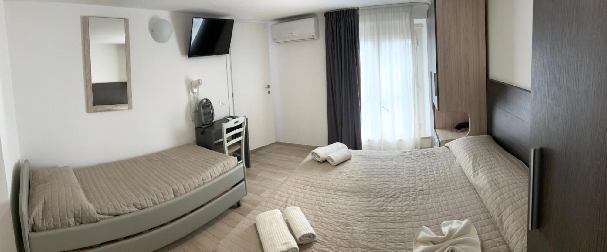 Hotel Bed And Book ريميني المظهر الخارجي الصورة